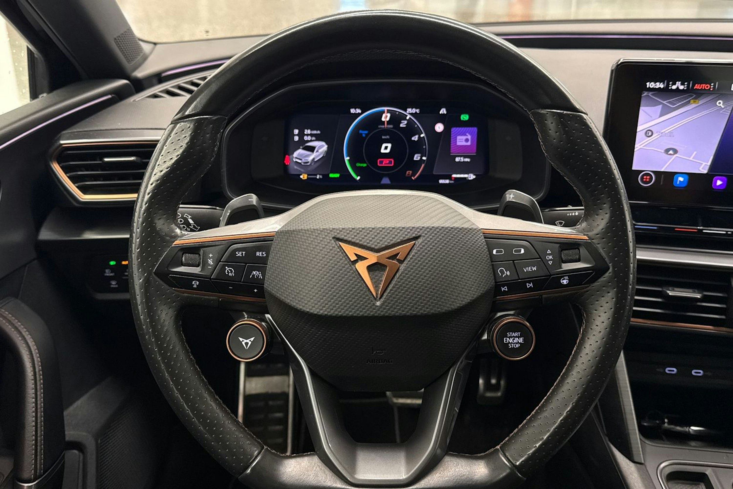 musta SEAT Leon Sportstourer 2021 kuva 14.