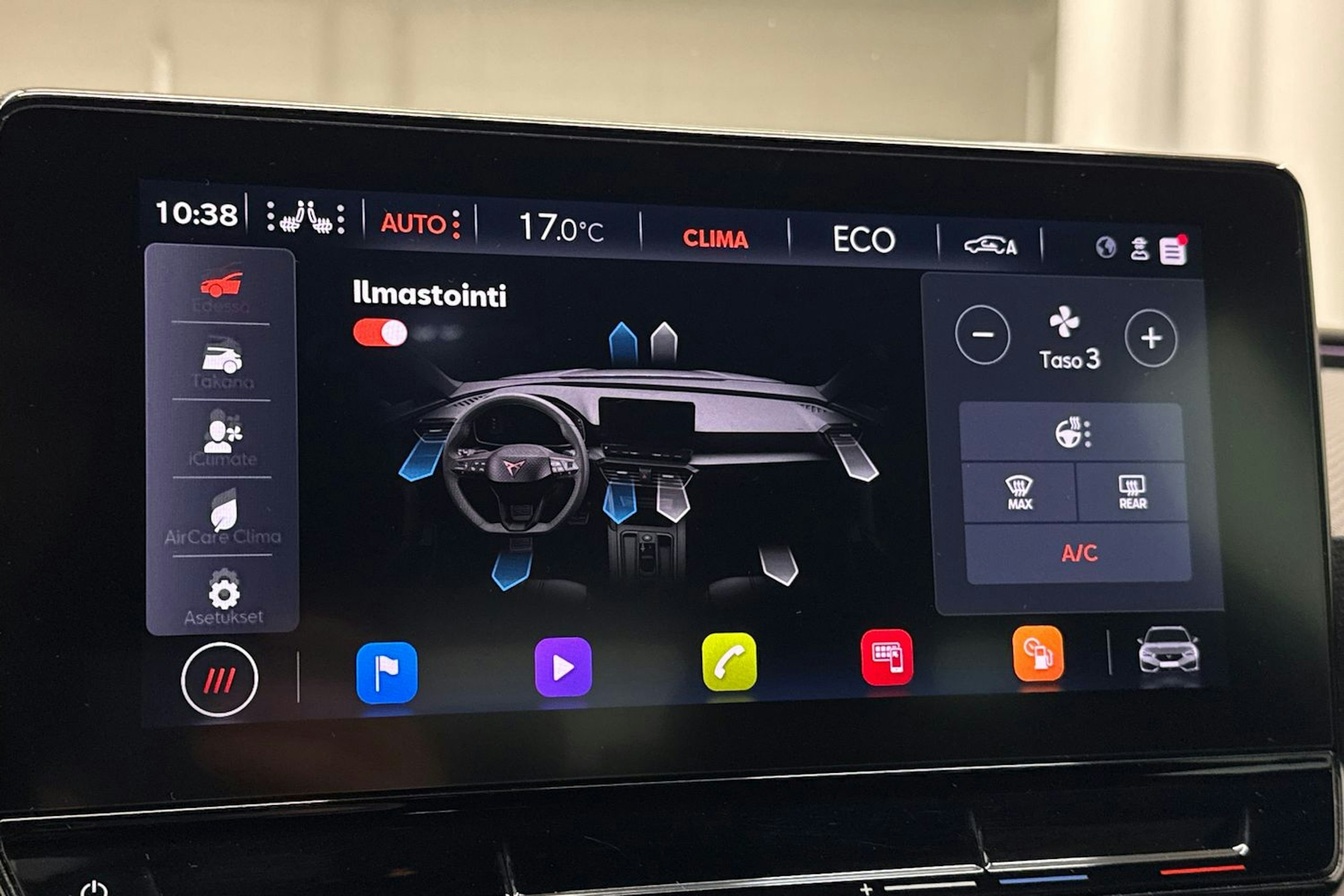 musta SEAT Leon Sportstourer 2021 kuva 25.