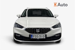 valkoinen SEAT Leon Sportstourer 2021 kuva 5.