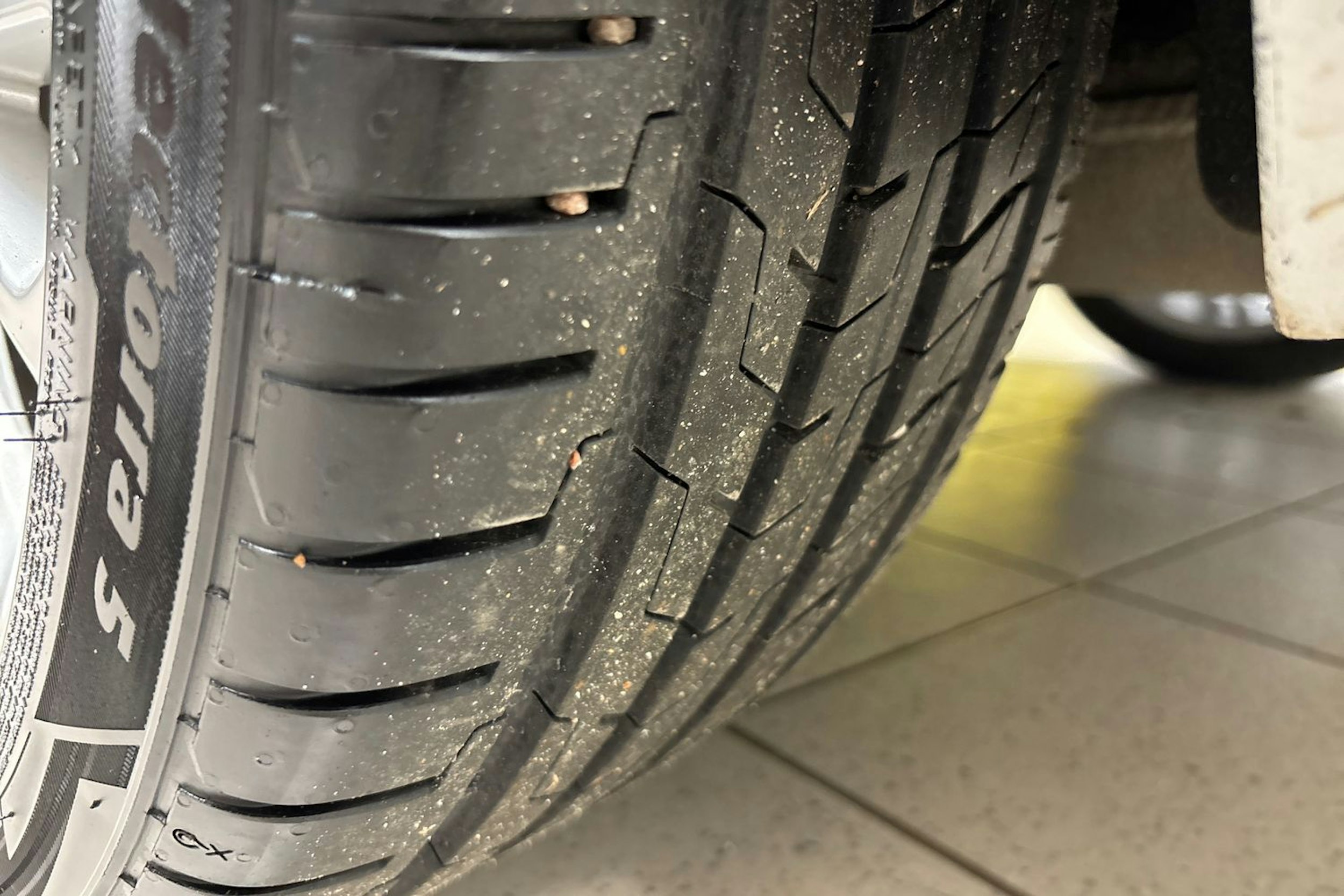 Valkoinen SEAT LEON SPORTSTOURER 2021 kuva 13.