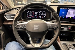 Valkoinen SEAT LEON SPORTSTOURER 2021 kuva 17.