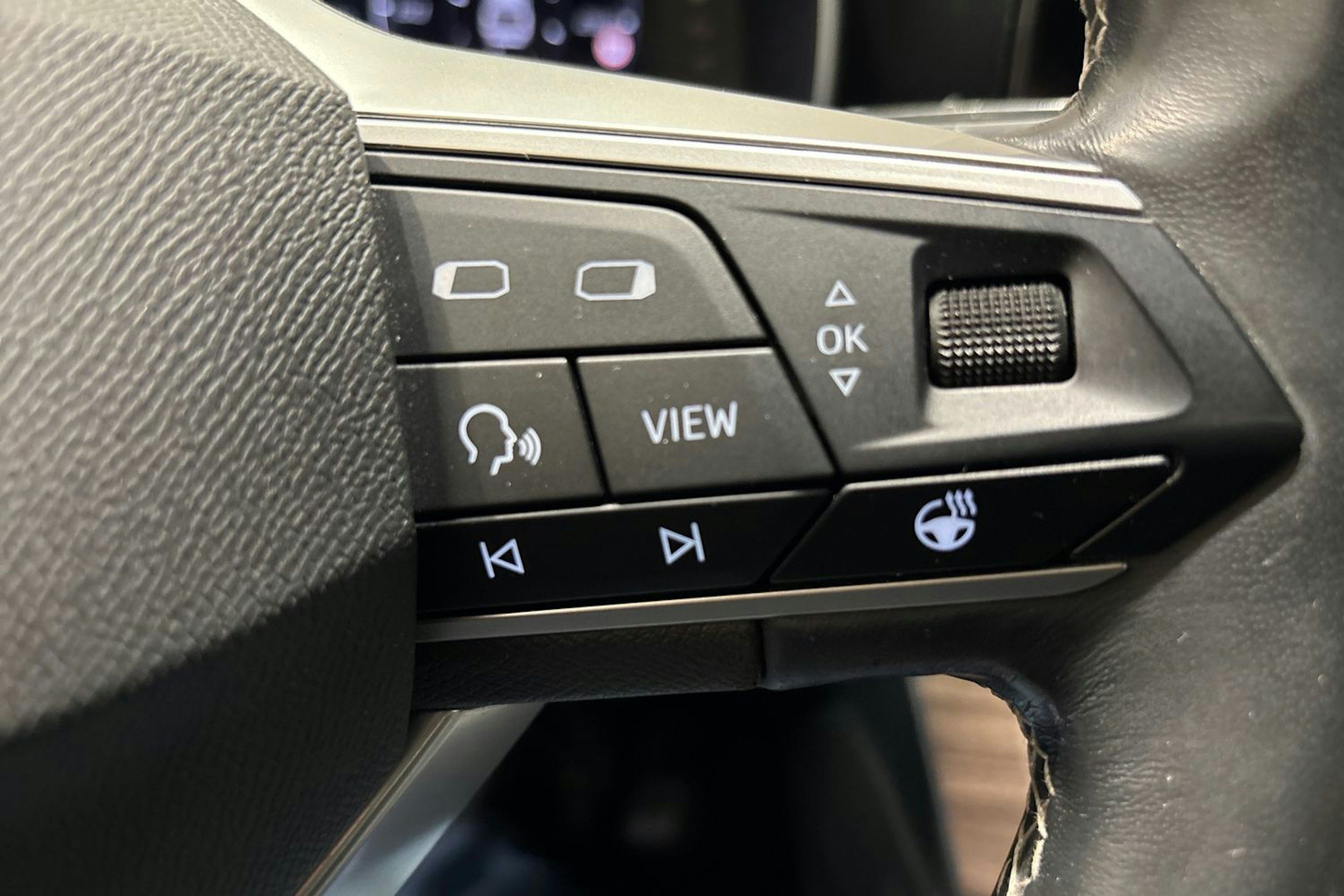 Valkoinen SEAT LEON SPORTSTOURER 2021 kuva 19.