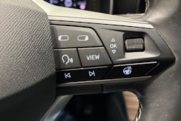 Valkoinen SEAT LEON SPORTSTOURER 2021 kuva 19.