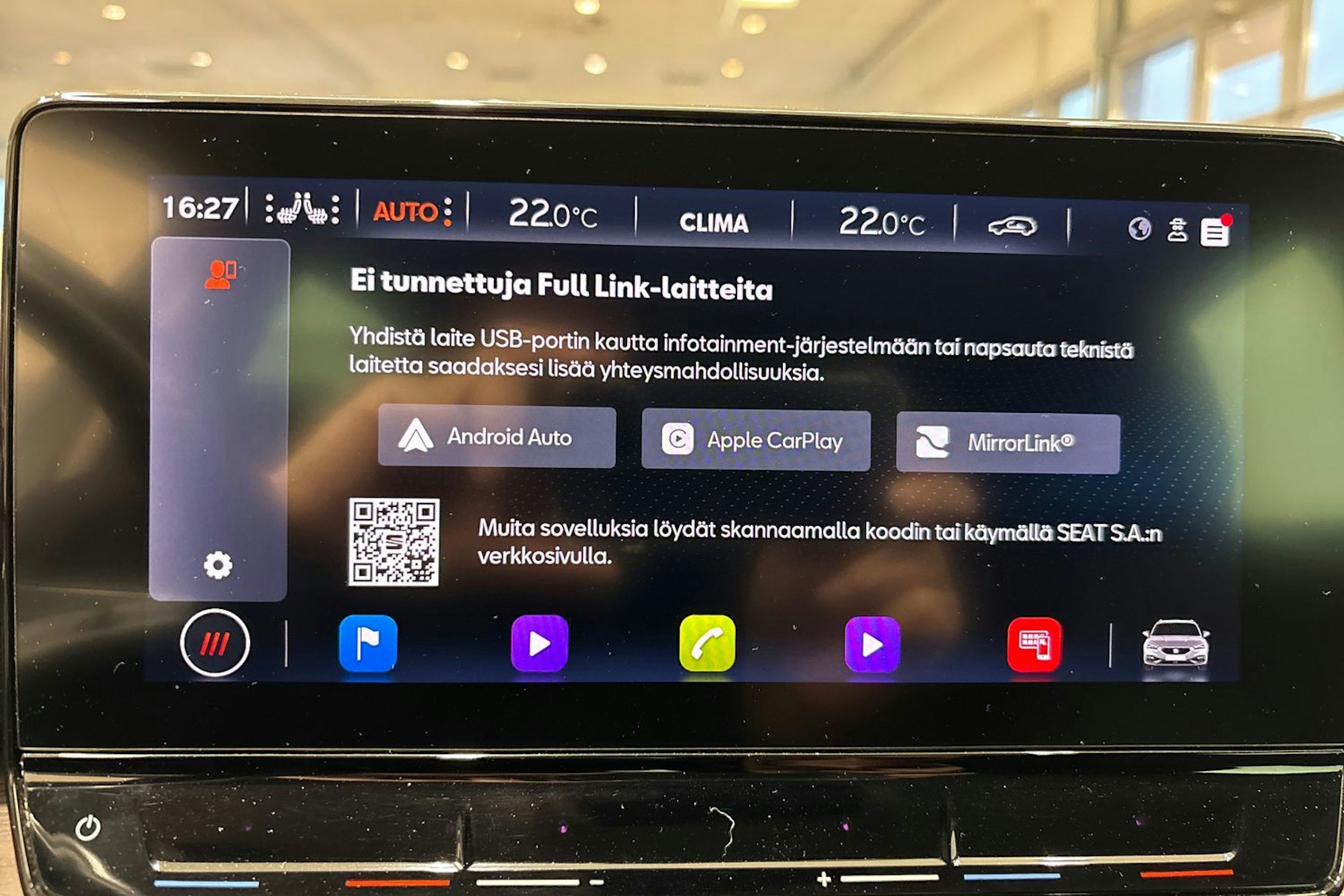 Valkoinen SEAT LEON SPORTSTOURER 2021 kuva 24.