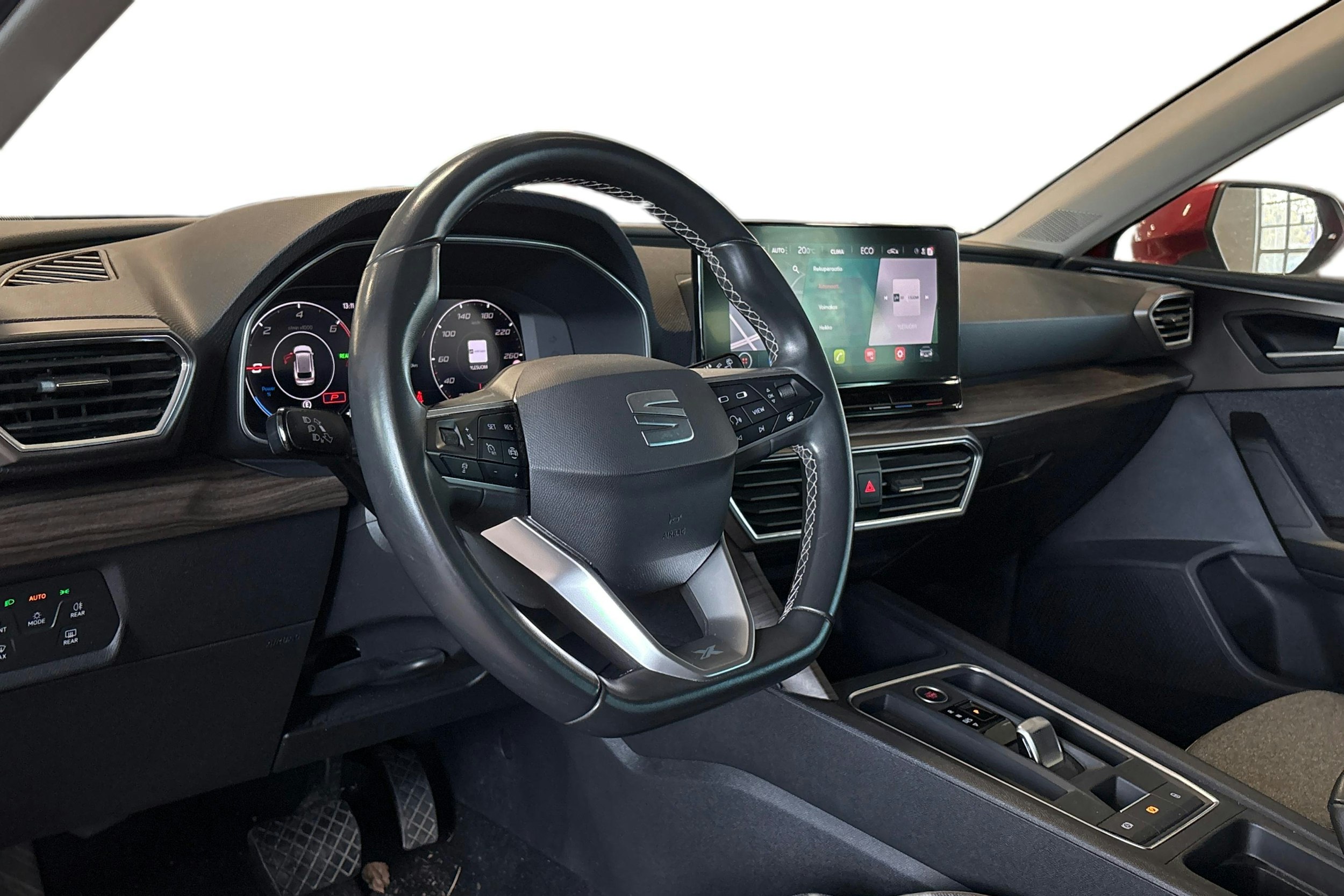 punainen SEAT Leon Sportstourer 2021 kuva 3.