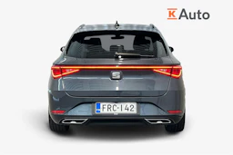 harmaa SEAT Leon Sportstourer 2021 kuva 3.