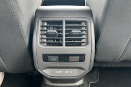 sininen SEAT Leon Sportstourer 2021 kuva 21.