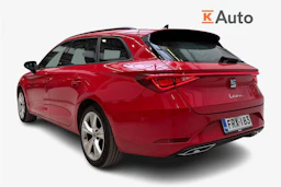 punainen SEAT Leon Sportstourer 2021 kuva 2.