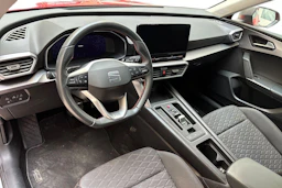 punainen SEAT Leon Sportstourer 2021 kuva 6.