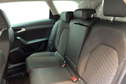 punainen SEAT Leon Sportstourer 2021 kuva 8.