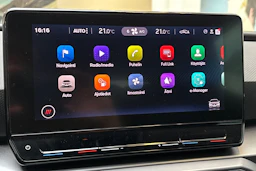 punainen SEAT Leon Sportstourer 2021 kuva 19.