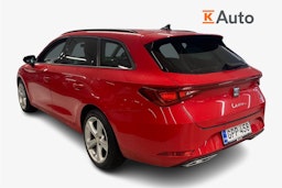 punainen SEAT Leon Sportstourer 2021 kuva 2.