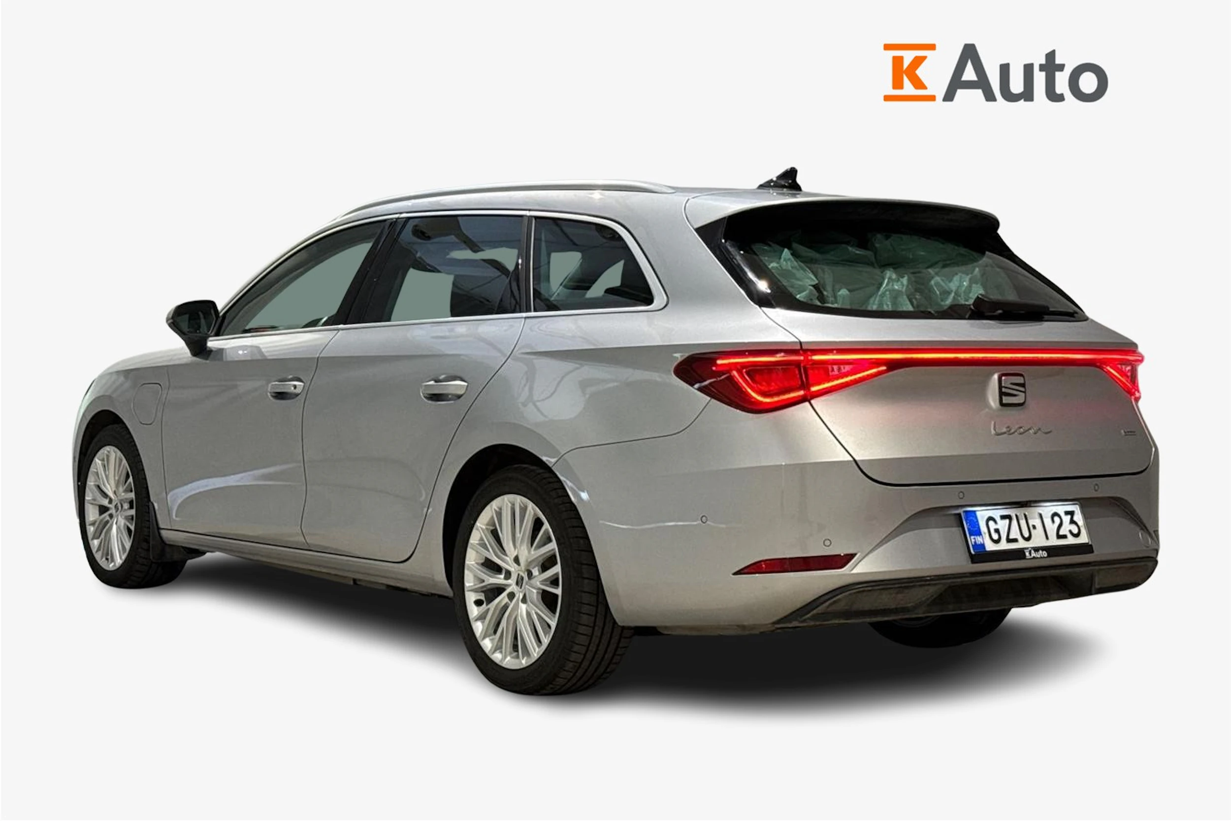 met. hopea SEAT Leon Sportstourer 2020 kuva 2.