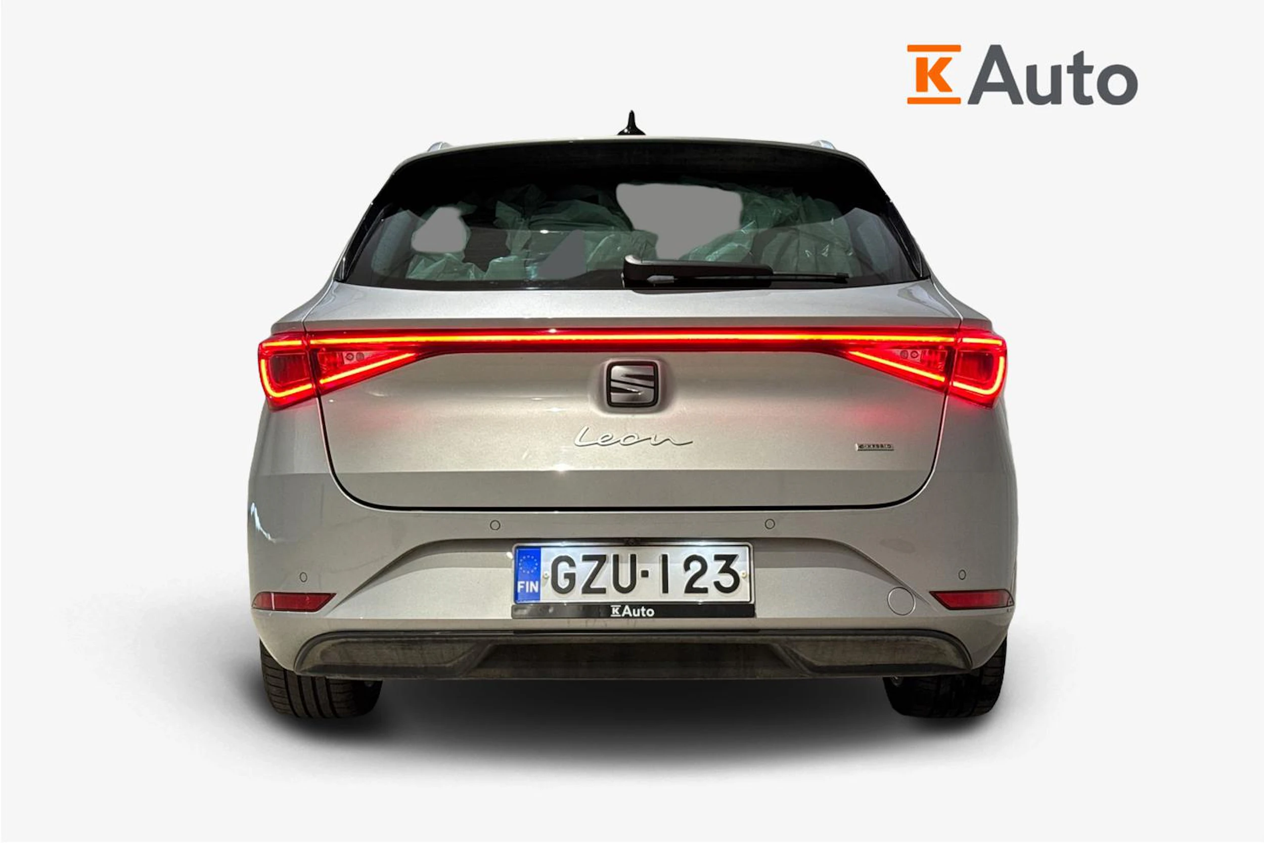 met. hopea SEAT Leon Sportstourer 2020 kuva 3.