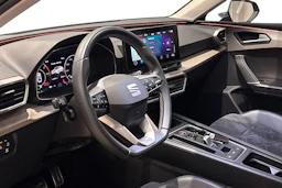 met. hopea SEAT Leon Sportstourer 2020 kuva 6.