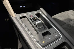met. hopea SEAT Leon Sportstourer 2020 kuva 28.