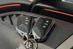 met. hopea SEAT Leon Sportstourer 2020 kuva 29.