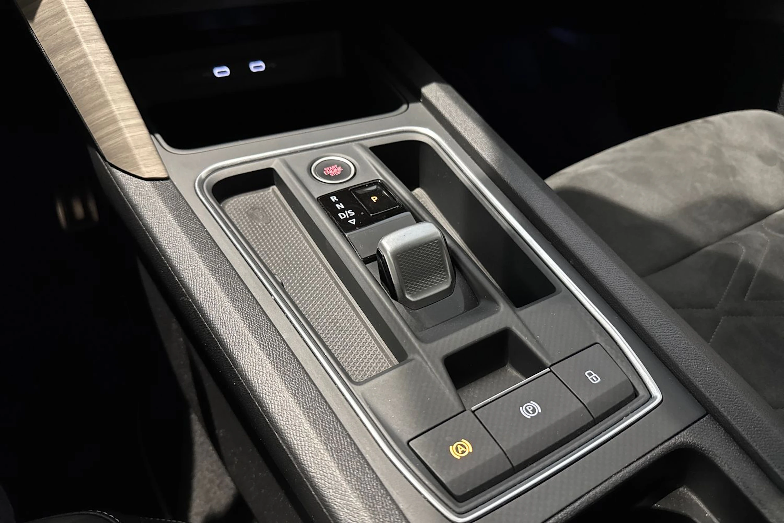 met. hopea SEAT Leon Sportstourer 2020 kuva 32.