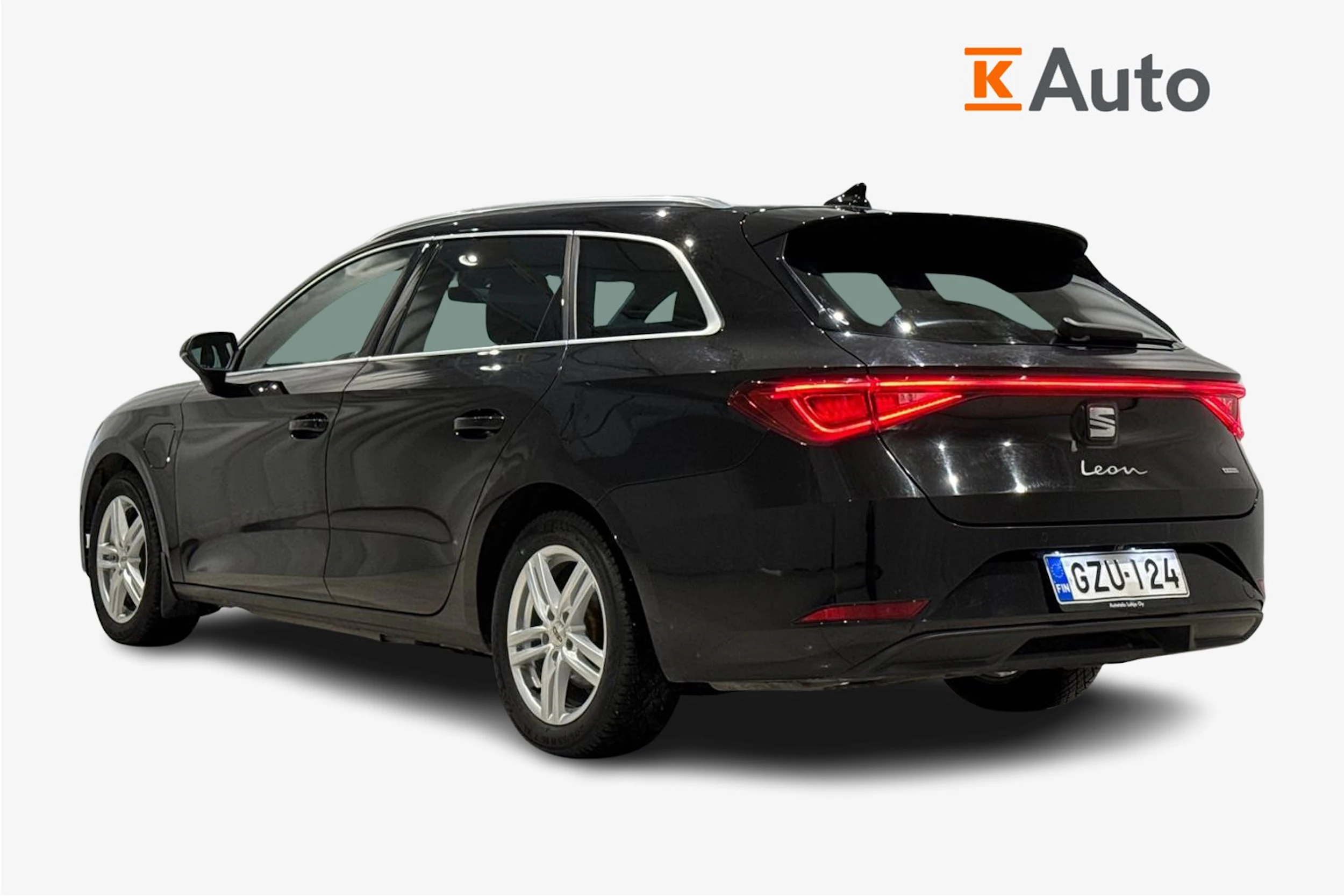 musta SEAT Leon Sportstourer 2021 kuva 2.