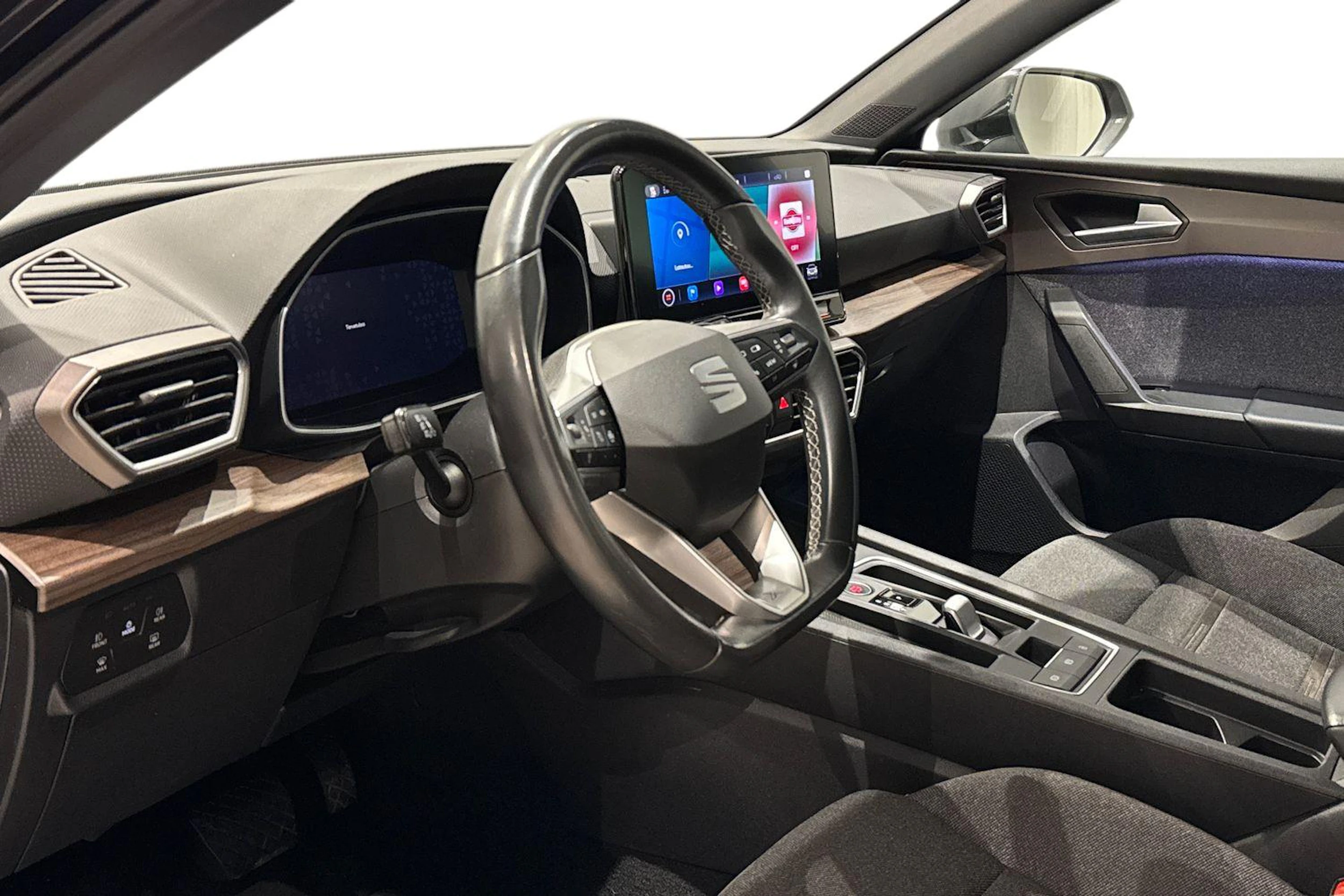 musta SEAT Leon Sportstourer 2021 kuva 7.