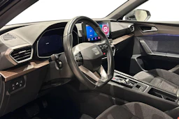 musta SEAT Leon Sportstourer 2021 kuva 7.