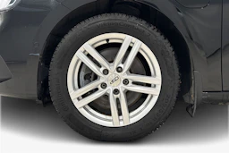 musta SEAT Leon Sportstourer 2021 kuva 11.