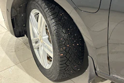 musta SEAT Leon Sportstourer 2021 kuva 13.