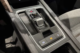 musta SEAT Leon Sportstourer 2021 kuva 29.