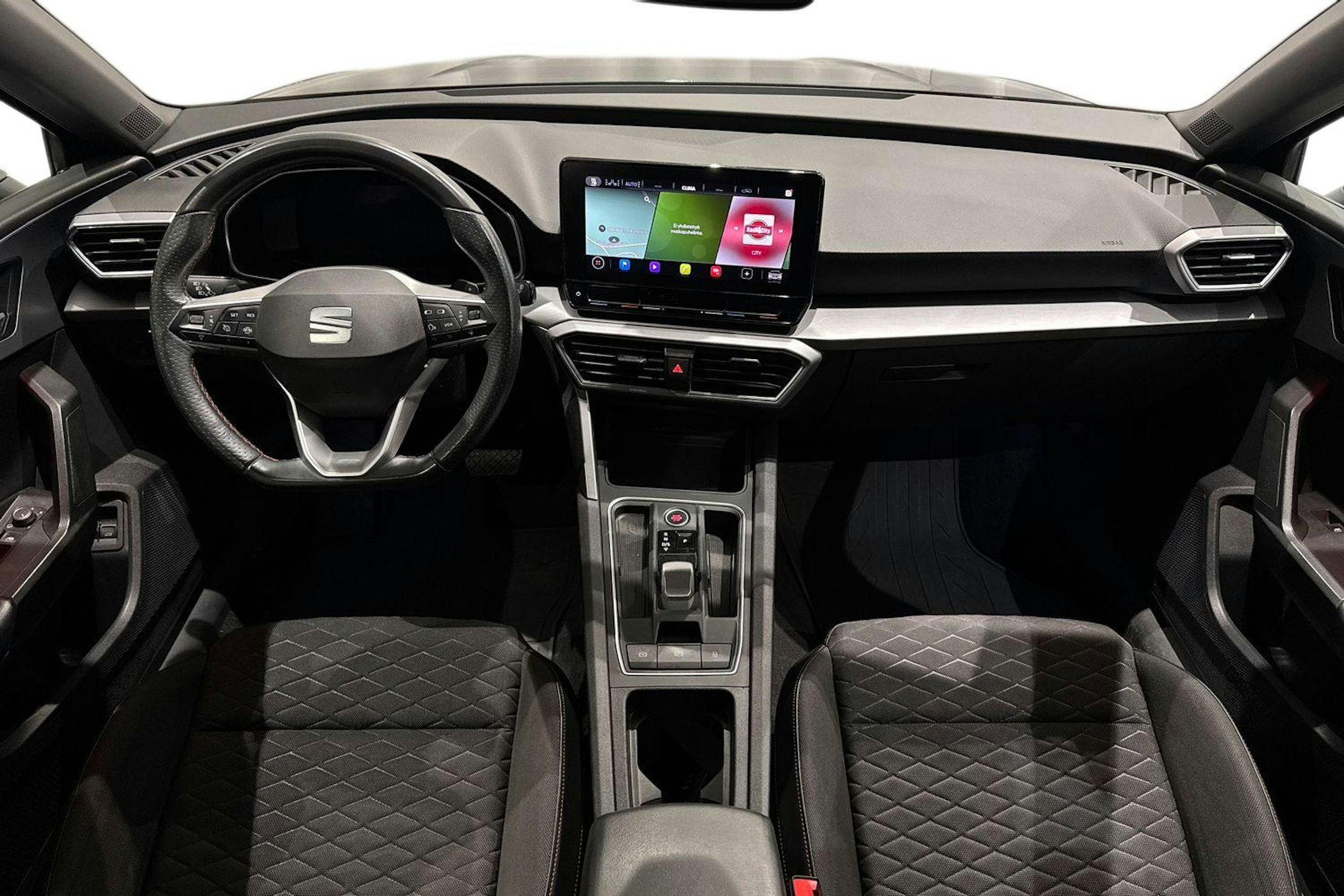 harmaa SEAT Leon Sportstourer 2021 kuva 9.