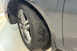 harmaa SEAT Leon Sportstourer 2021 kuva 13.