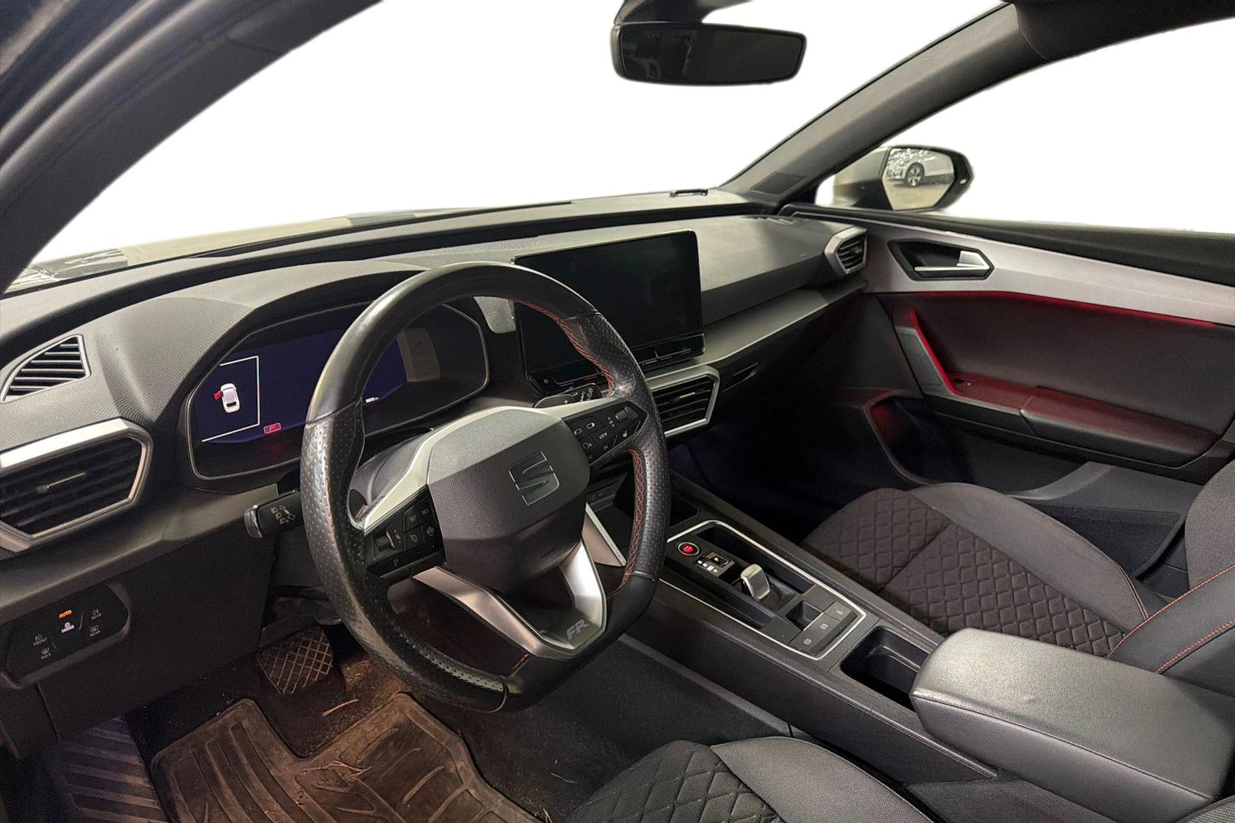 met. musta SEAT Leon Sportstourer 2021 kuva 3.