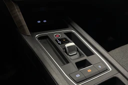 valkoinen SEAT Leon Sportstourer 2021 kuva 21.
