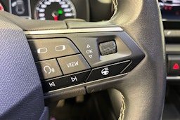 harmaa SEAT Leon Sportstourer 2021 kuva 17.