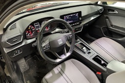 Musta SEAT LEON SPORTSTOURER 2021 kuva 7.