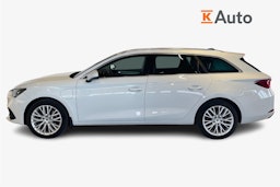 Valkoinen SEAT Leon Sportstourer 2021 kuva 6.