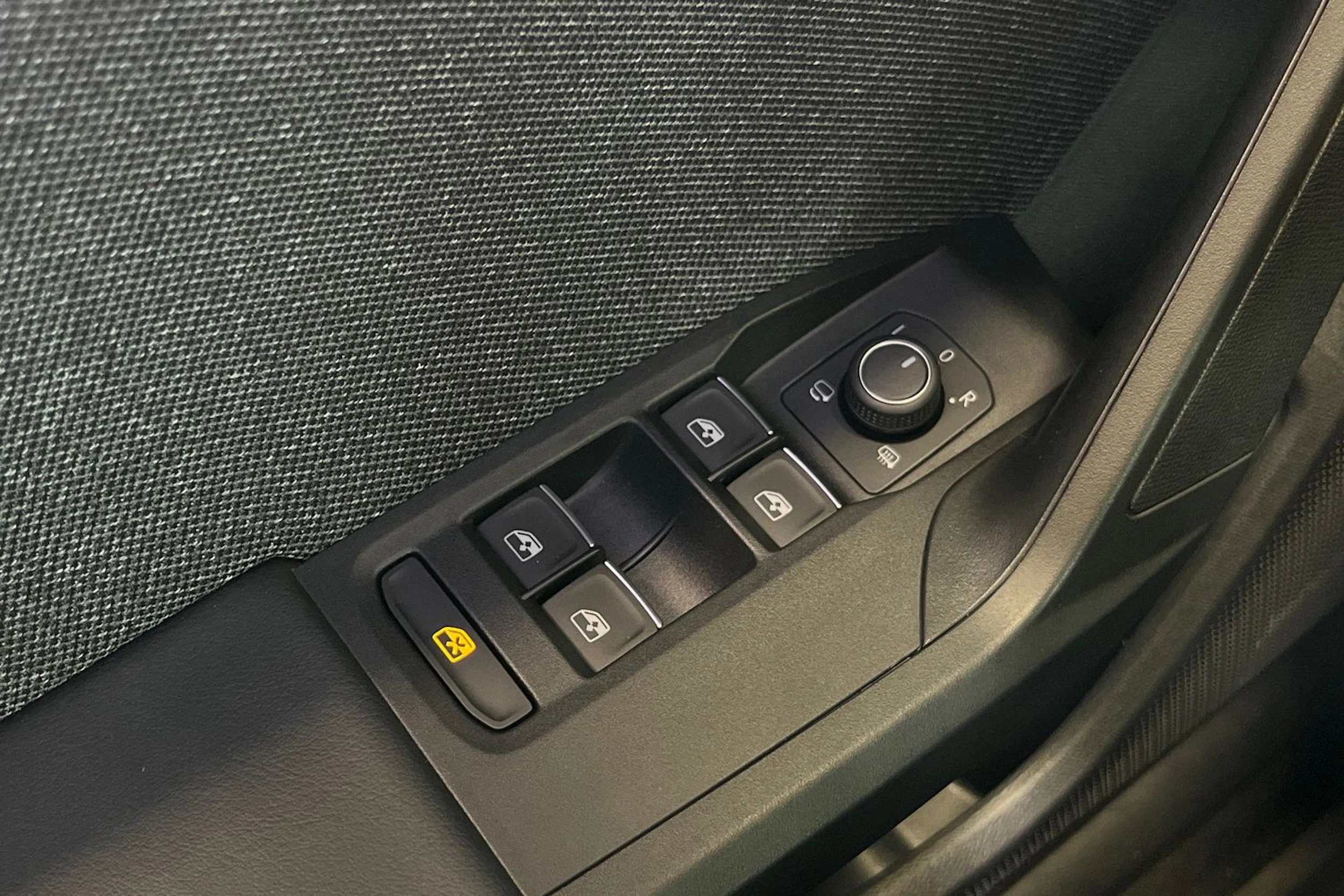 harmaa SEAT Leon Sportstourer 2021 kuva 30.