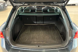 harmaa SEAT Leon Sportstourer 2021 kuva 32.