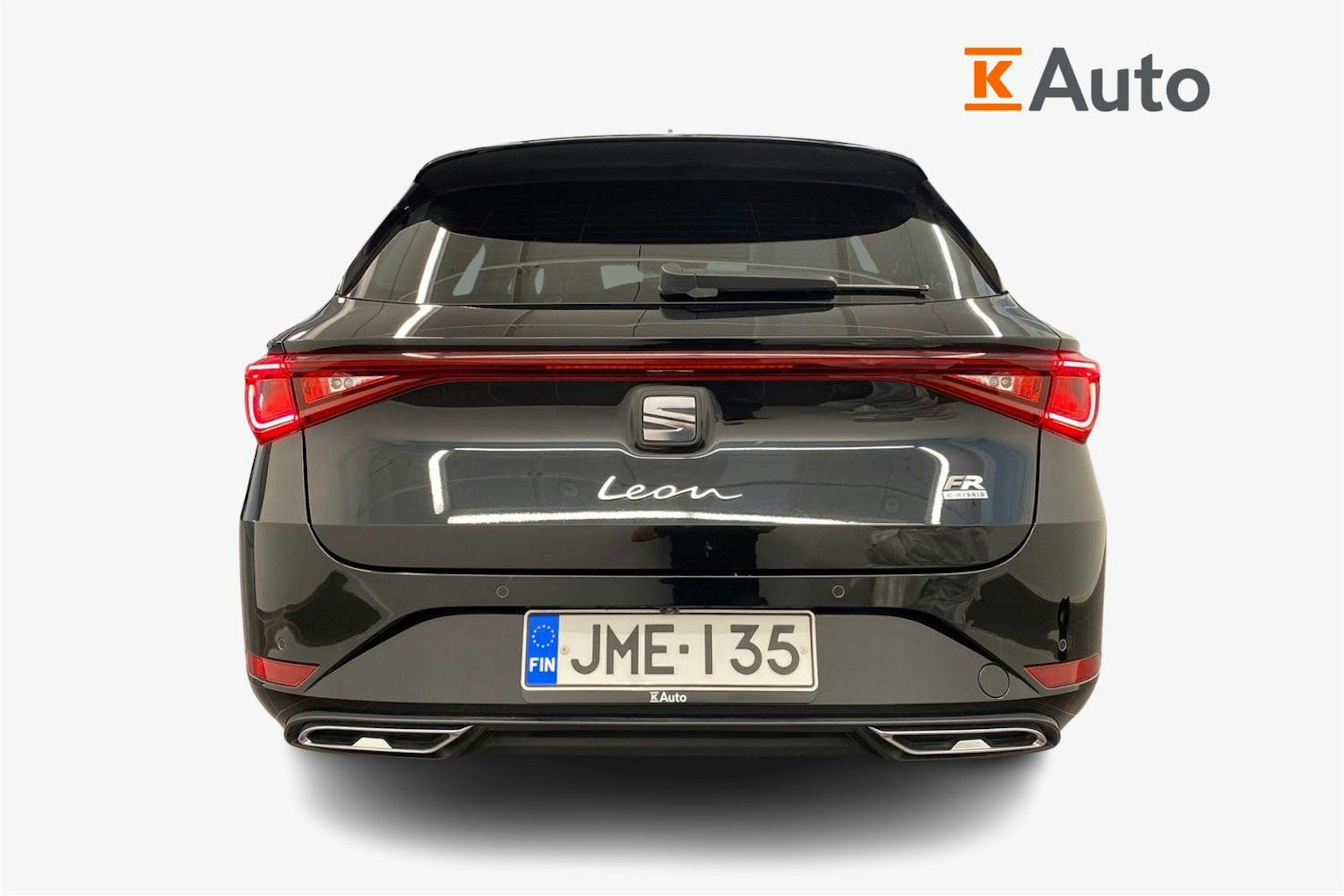 musta SEAT Leon Sportstourer 2021 kuva 3.