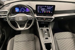 musta SEAT Leon Sportstourer 2021 kuva 9.