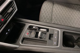 musta SEAT Leon Sportstourer 2021 kuva 22.