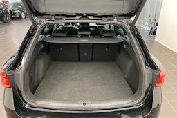 musta SEAT Leon Sportstourer 2021 kuva 30.