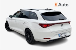 valkoinen SEAT Leon Sportstourer 2021 kuva 2.