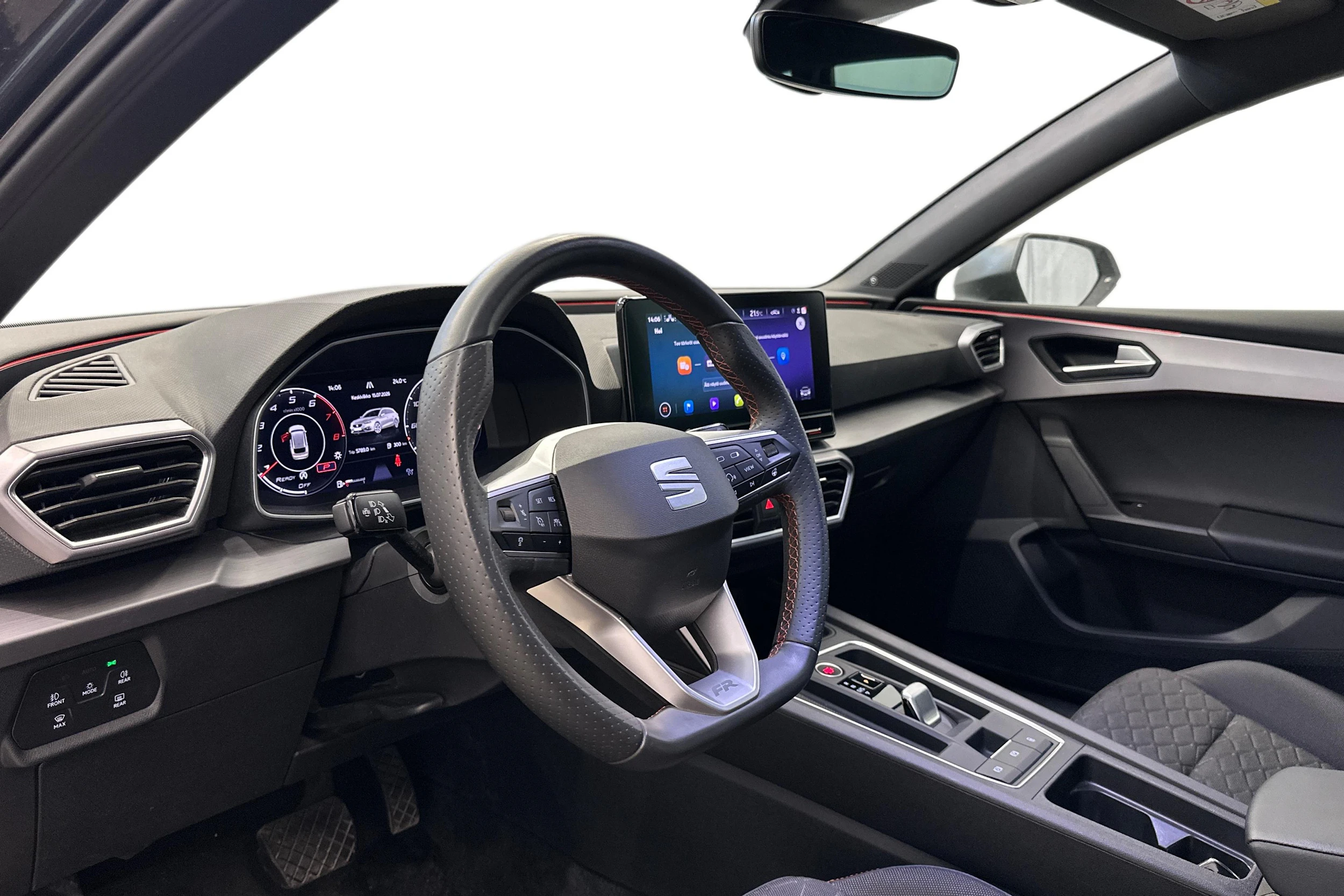 harmaa SEAT Leon Sportstourer 2021 kuva 3.