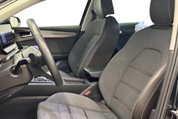 musta SEAT Leon Sportstourer 2021 kuva 9.