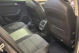 musta SEAT Leon Sportstourer 2021 kuva 11.