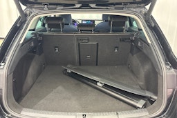 musta SEAT Leon Sportstourer 2021 kuva 14.