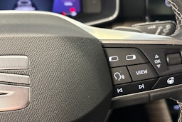 musta SEAT Leon Sportstourer 2021 kuva 18.