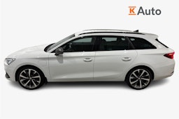 valkoinen SEAT Leon Sportstourer 2021 kuva 5.