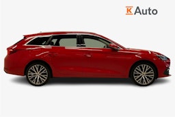 Punainen SEAT LEON SPORTSTOURER 2021 kuva 6.