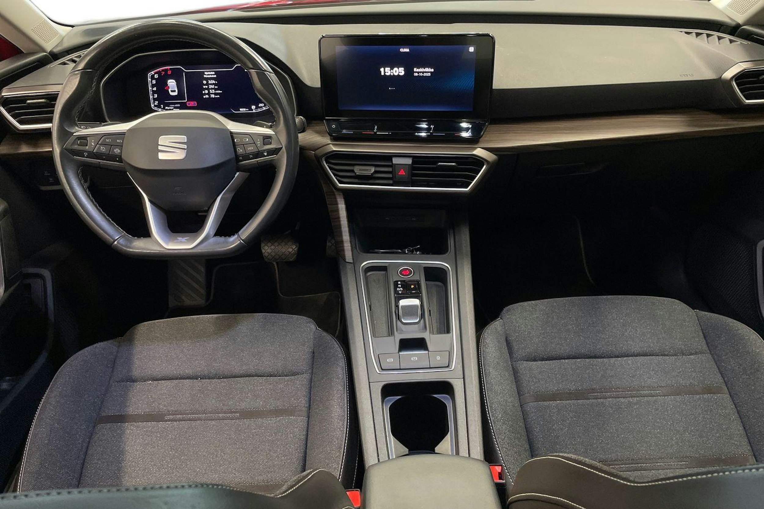 Punainen SEAT LEON SPORTSTOURER 2021 kuva 9.